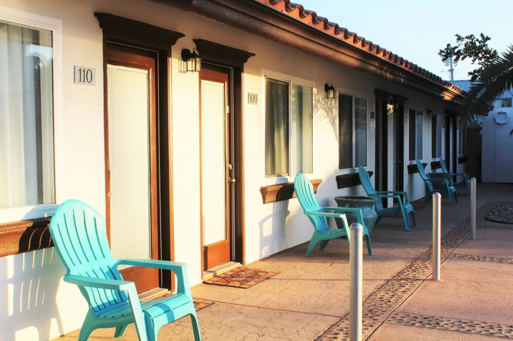 Los Bungalows