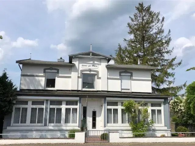 Haus zur Eiche 1