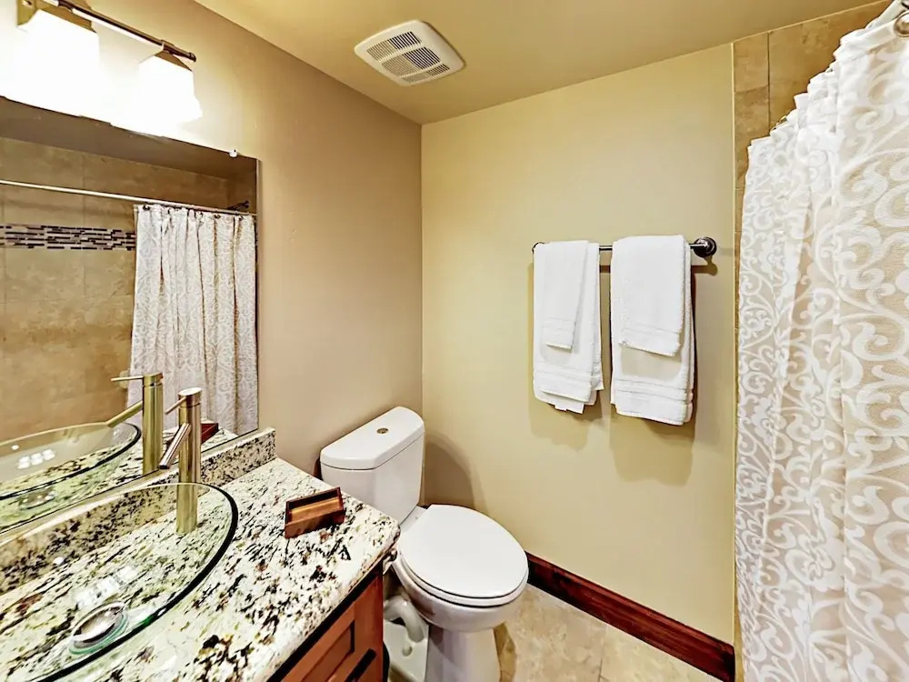 Manzanita Condo #603 3 Bedrooms 3 Bathrooms Condo