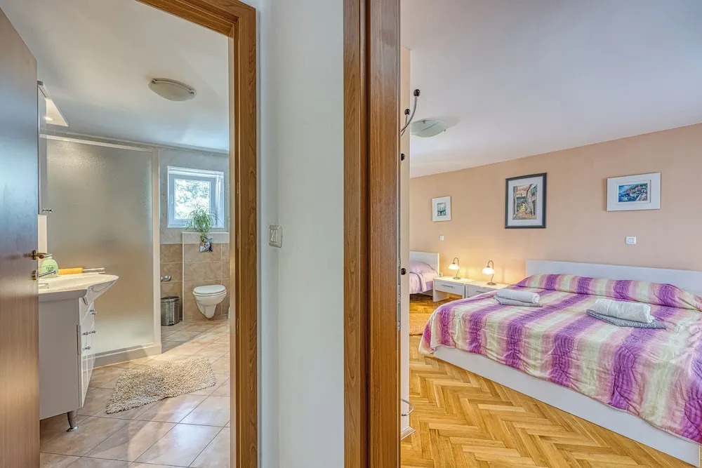 Pool House Klarina - Happy Rentals