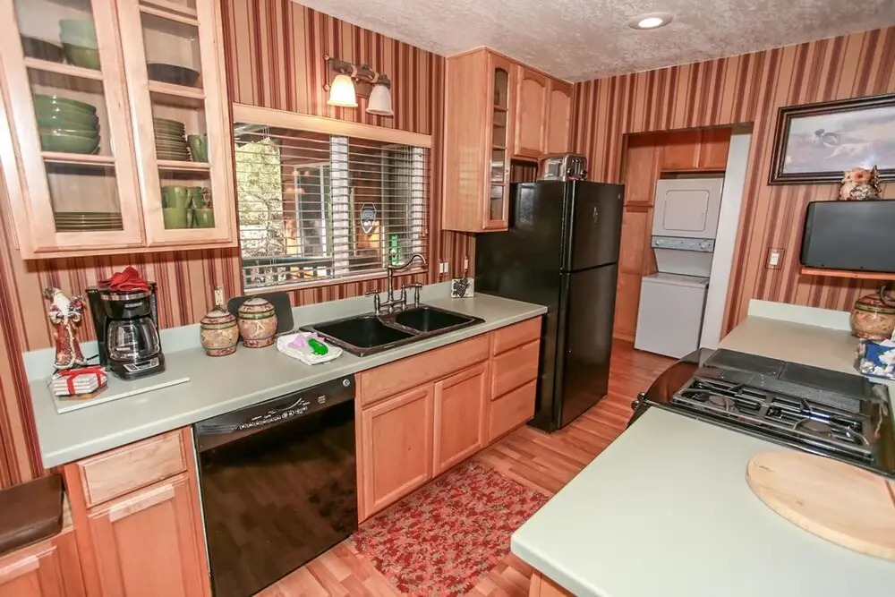 Eureka Chalet-1765 by Big Bear Vacations