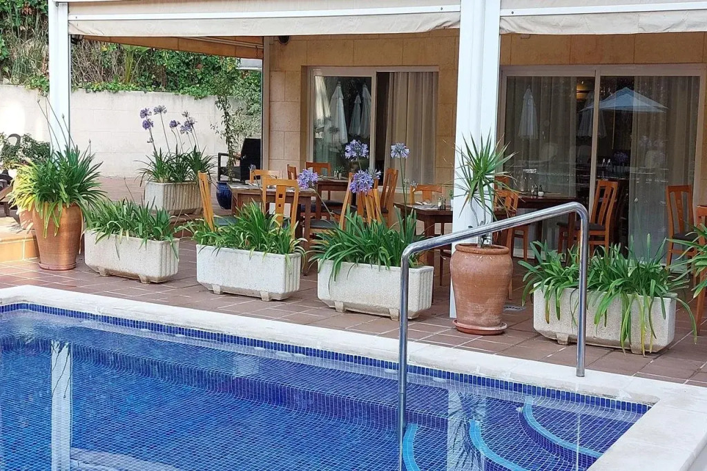 Hotel ROC Oberoy