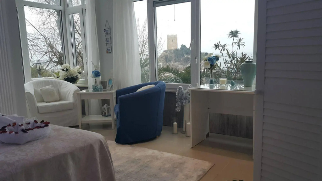 Yasemin Suite