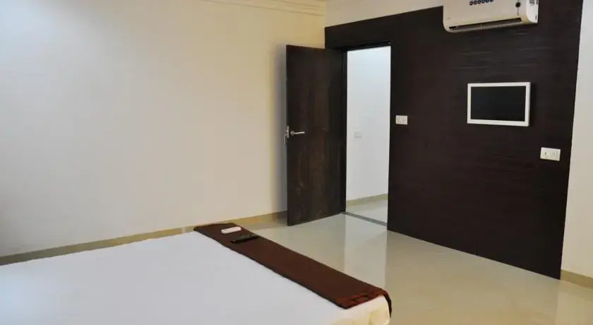 Hotel Keshav