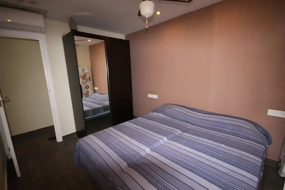 Inmovecos 1 linea playa y reformado Soling 65