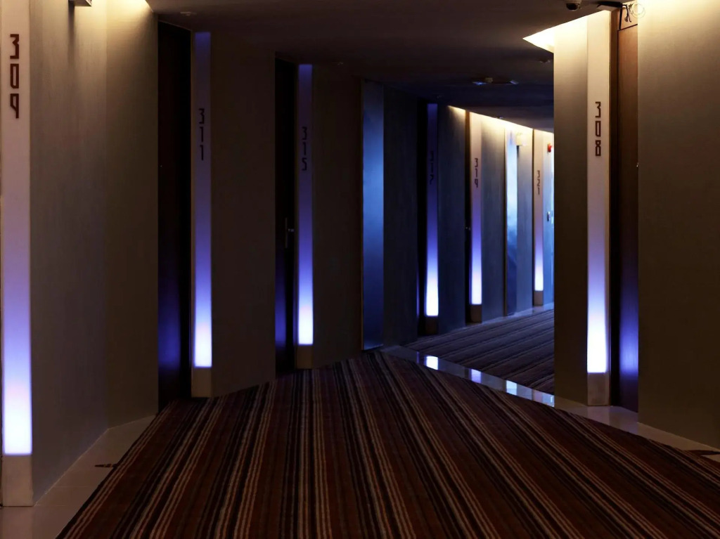 Nine Forty One Hotel