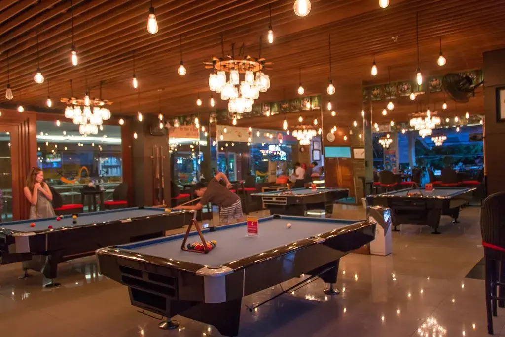 Kutabex Beachfront Hotel