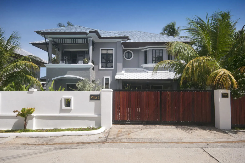 Baan Santhiya Villa 2