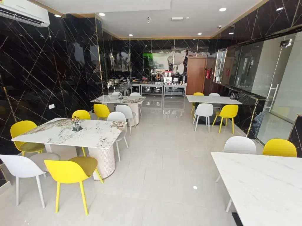 DUQUM PLAZA HOTEL