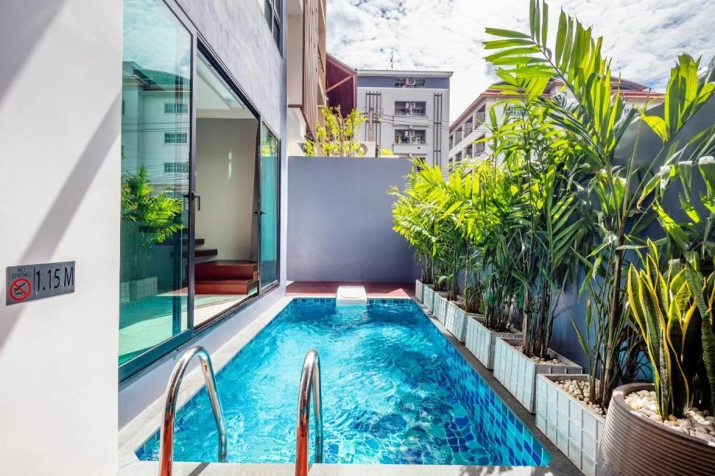 The Grand Sala Thai
