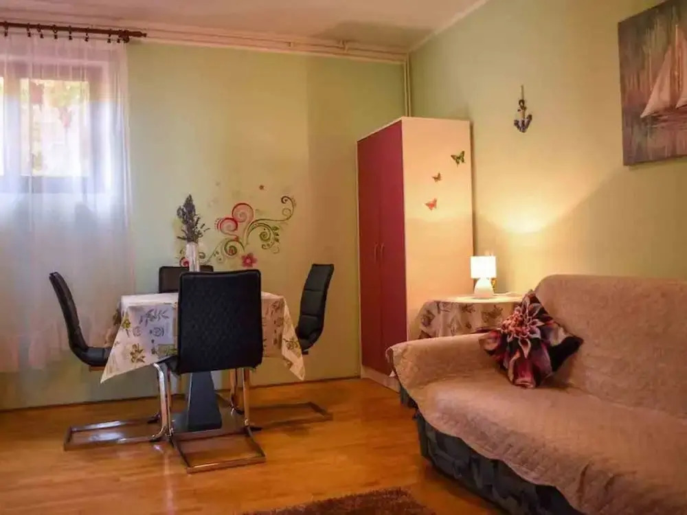 Step Away From The Sea, 1-bedroom Apartment Jules