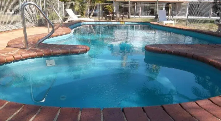 Kinka Palms Motel