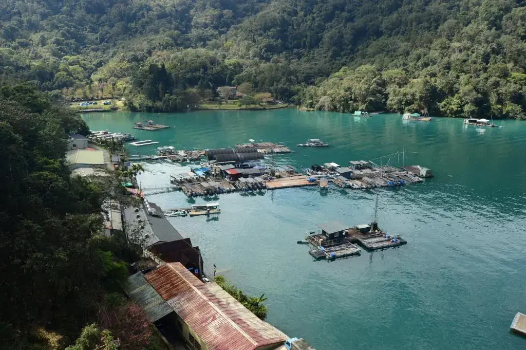 Yi Da Lakeside Hotel