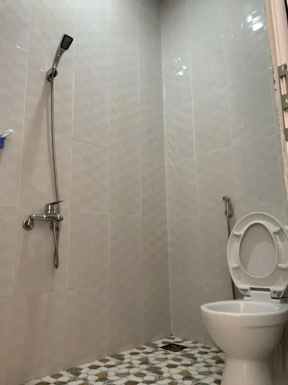 Lee Na Hotel - Hostel