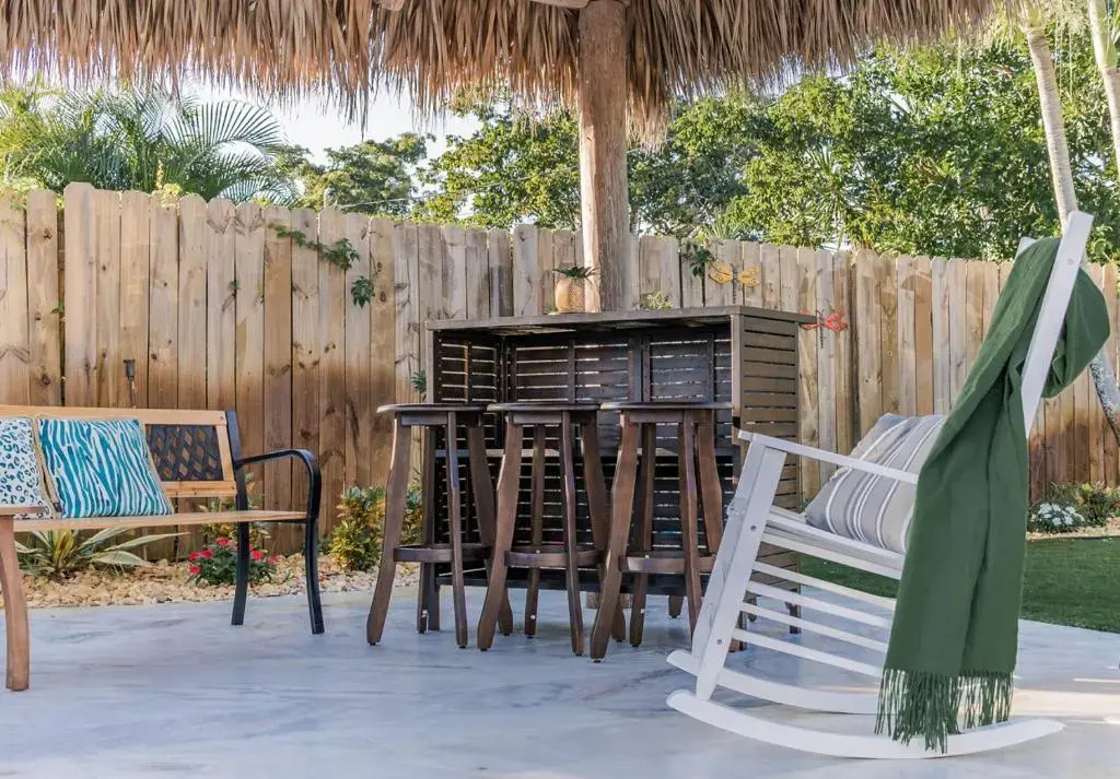 Tiki-home Elite Staycation