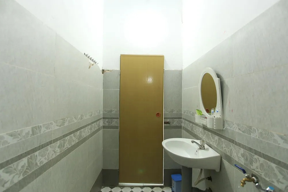 SPOT ON 1115 Romantic Motel
