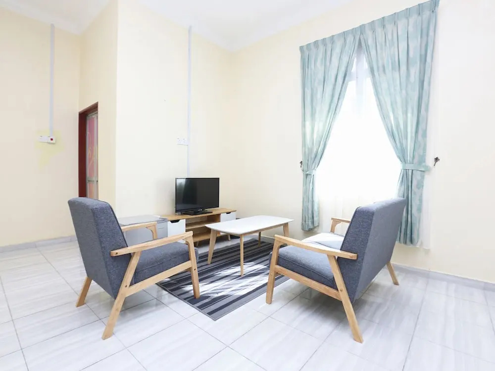 OYO 89607 Aloha Chalet