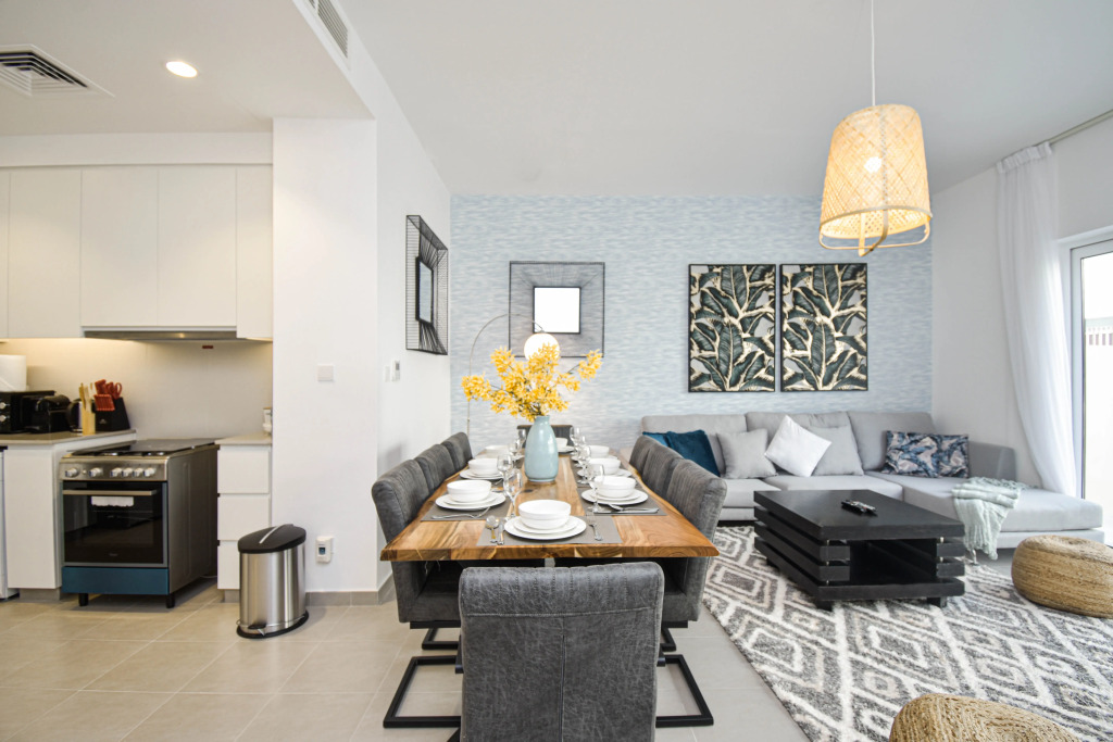 Elegant 3 BR Dubai South