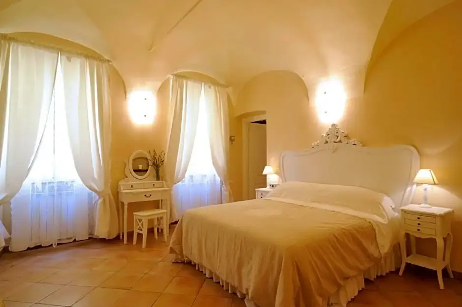 B&B Corallini