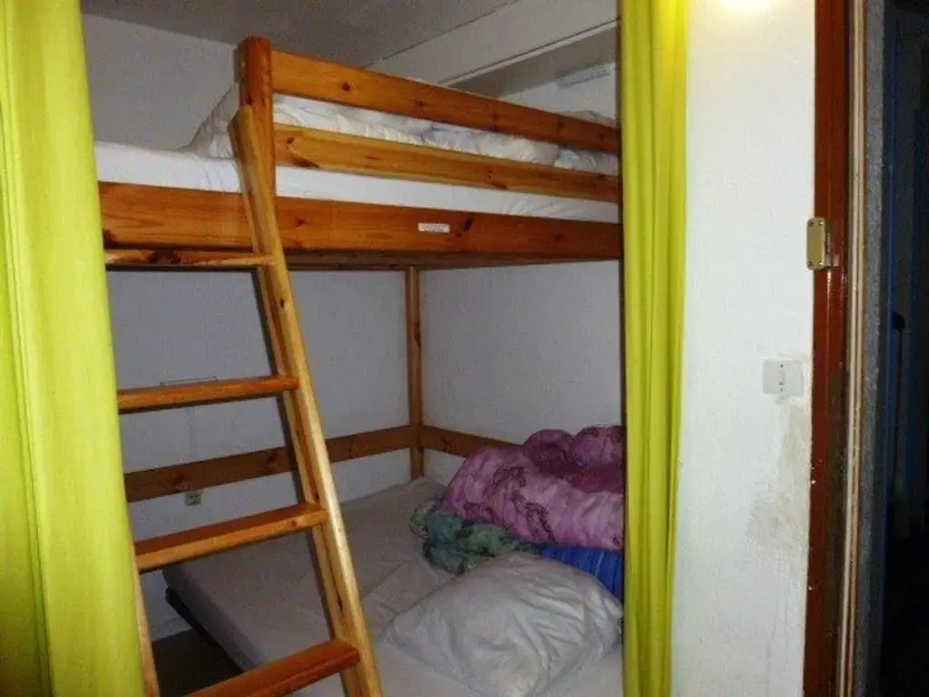 Appartement Arette, 1 pièce, 6 personnes - FR-1-602-24