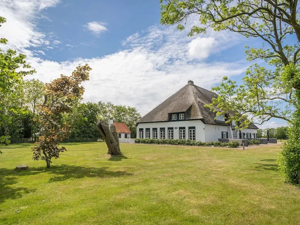 Farmhouse in De Cocksdorp near Nature Reserve