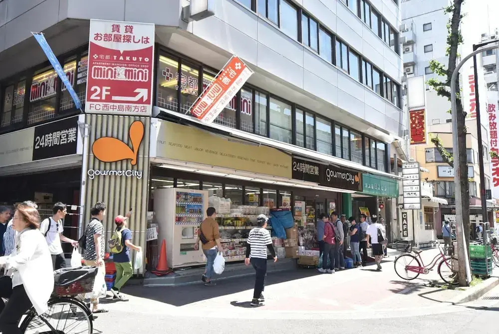 Enzo Shin-Osaka C