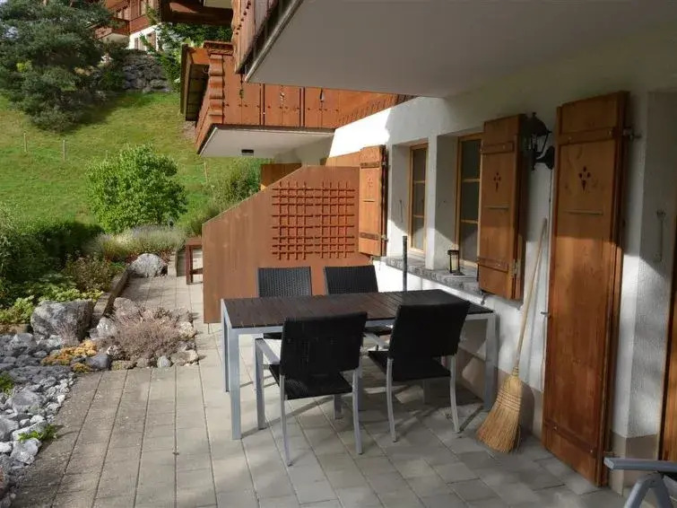 Apartment Bijou Eggetli by Interhome