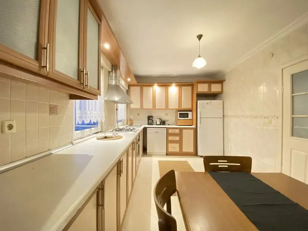 Missafir Sleek Flat in Nisantasi With Terrace