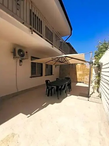 KALòS b&B