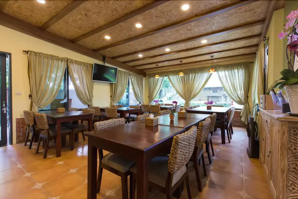 Bay Villa B&B