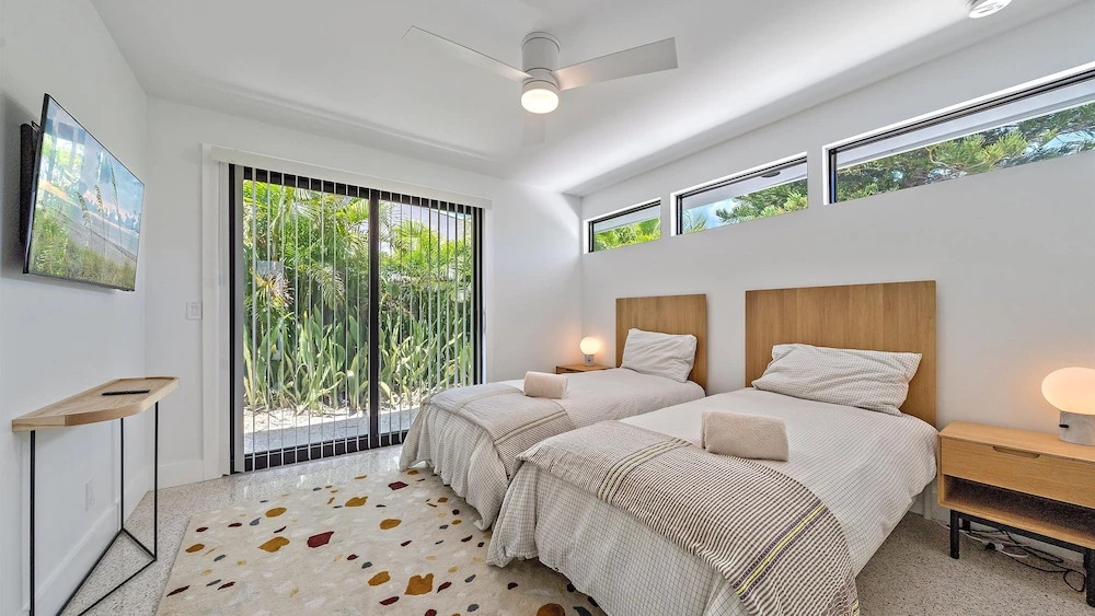 The Windward House 3 Bedroom Home by RedAwning