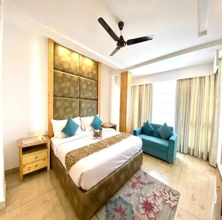 Live Life Luxury Villas by StayApart