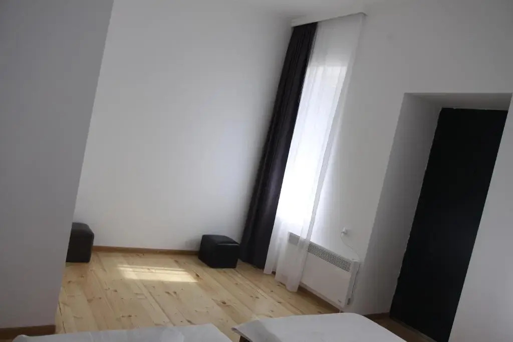 Ekas guest house
