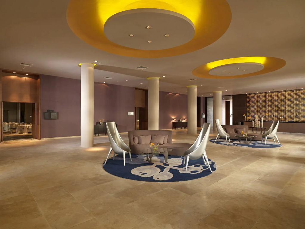 Royal Service at Paradisus La Perla