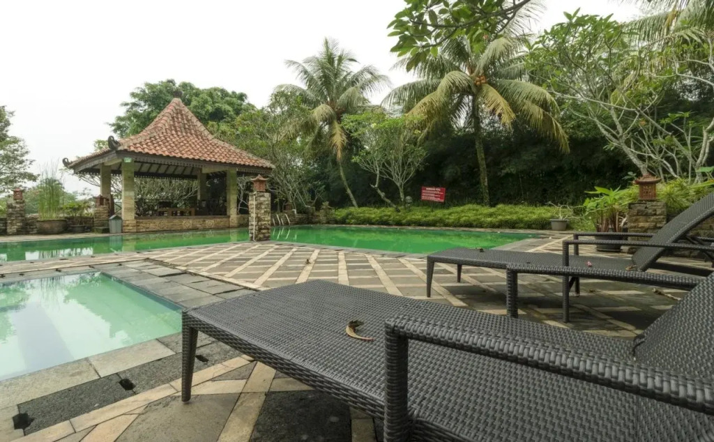 Bumi Gumati Resort & Convention