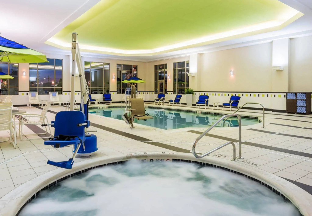 Fairfield Inn & Suites - Buffalo Airport