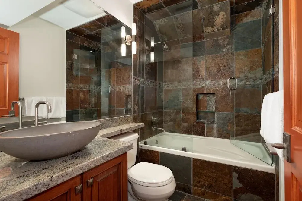 Luxury 5 Bedroom Blueberry Chalet