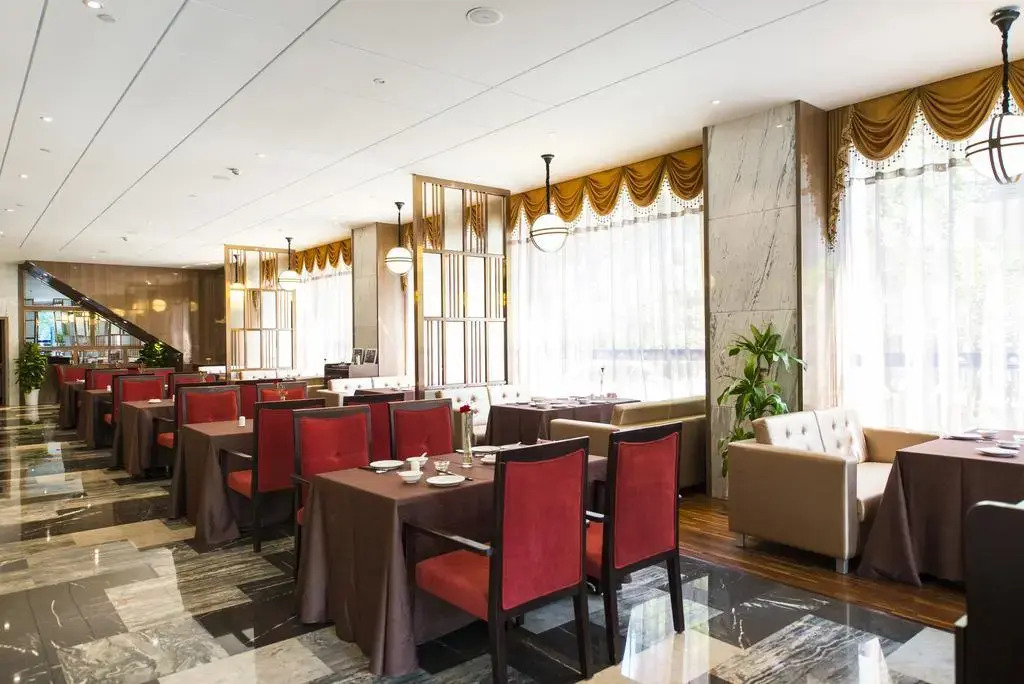 Days Hotel Shanghai Hongkou Fortune