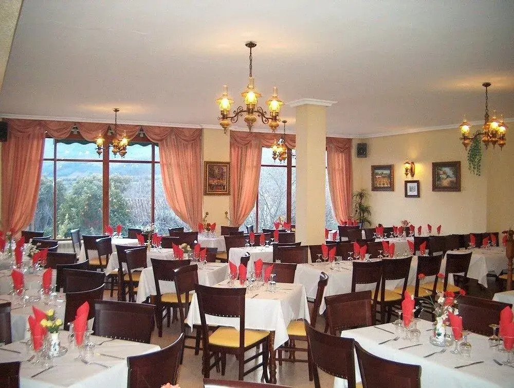 Hostal Cerezo