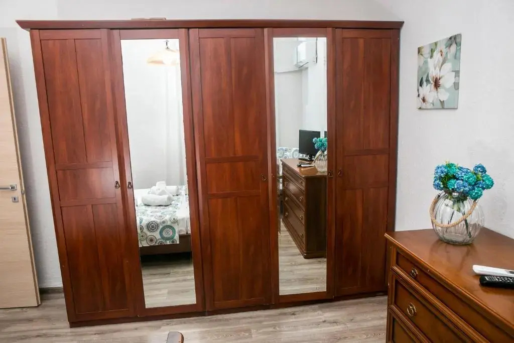 Joanna's Residence
