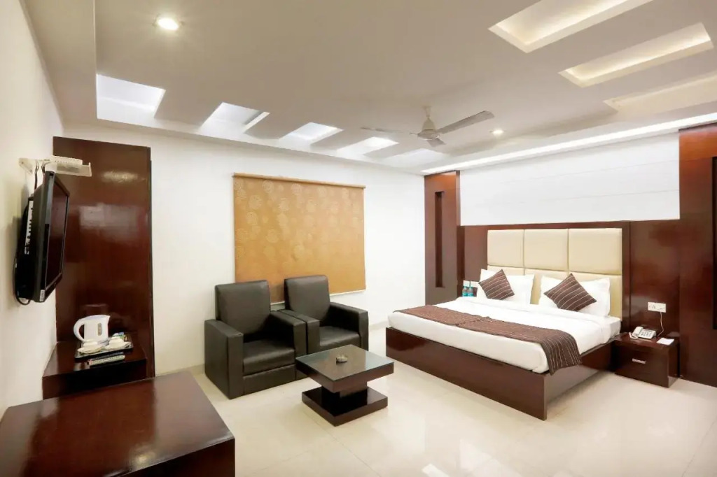 Hotel Anand Lok Inn at Delhi Airport By Arch Group