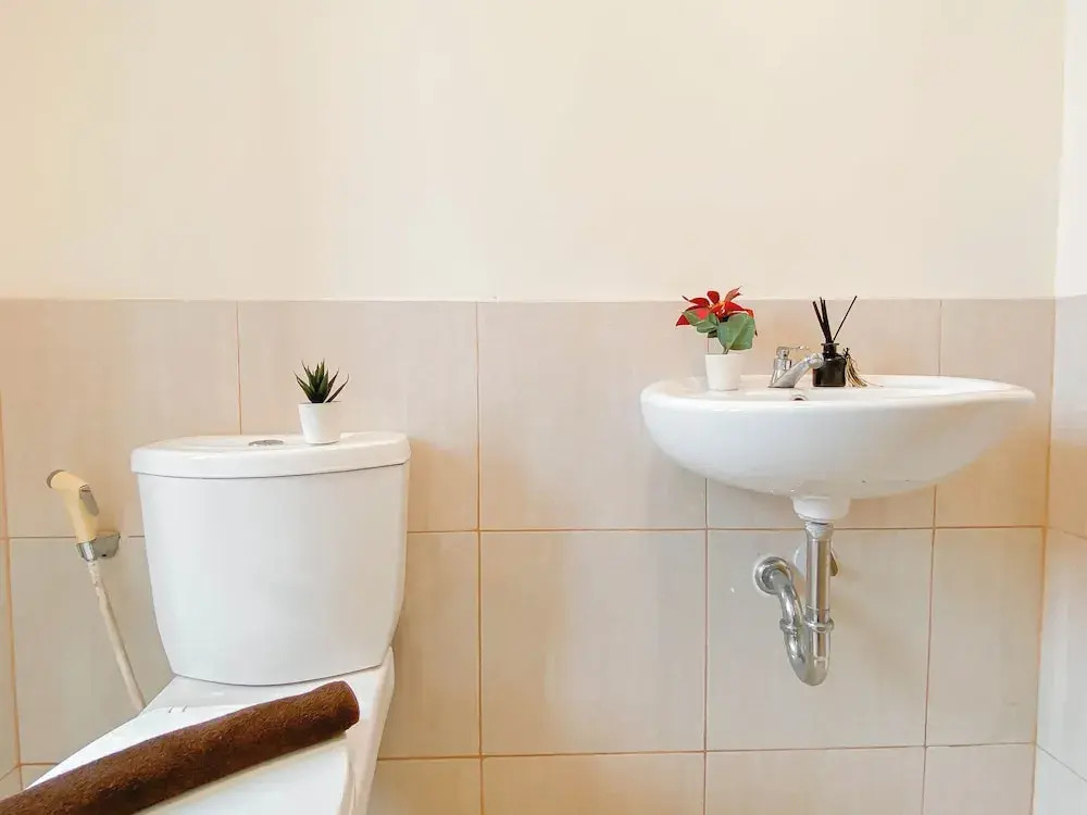 Spacious 3Br With Neutral Toned At Meikarta Apartment