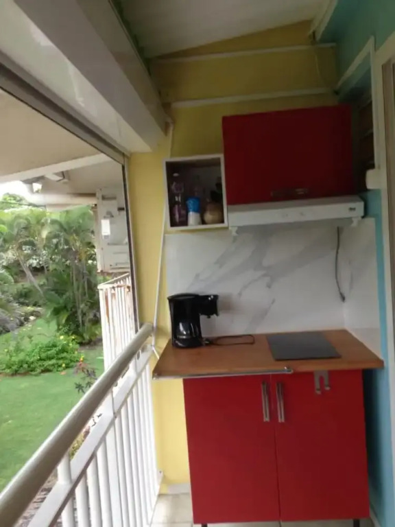 Studio in Le Moule, with Enclosed Garden And Wifi