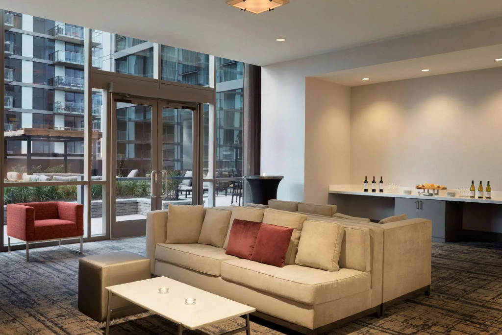 Hampton Inn Chicago West Loop Fulton Market Area