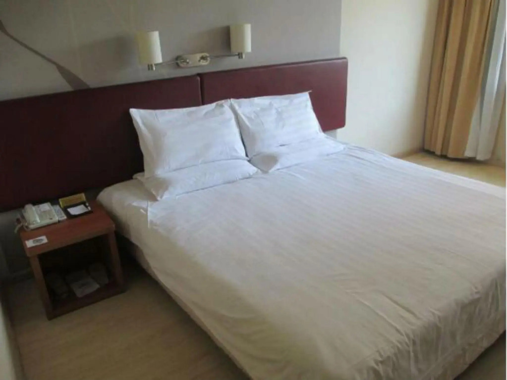 Piao Home Inn Beijing West Railway Station