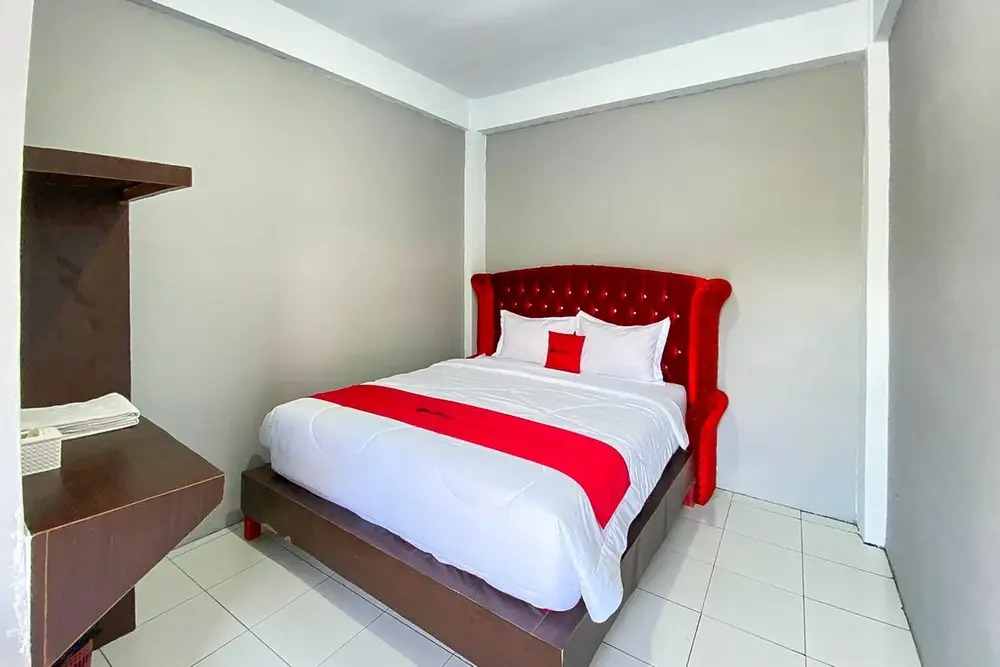 RedDoorz at Graha Aisyah Setiabudi Medan