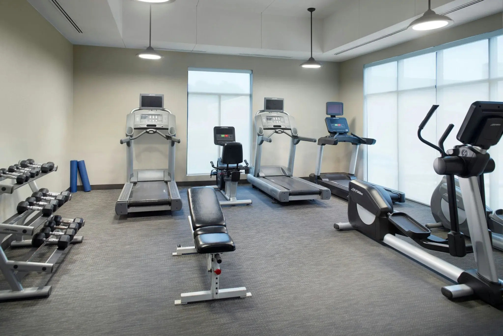 Courtyard by Marriott Fayetteville