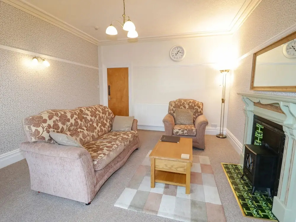 Garth House Apartment 2