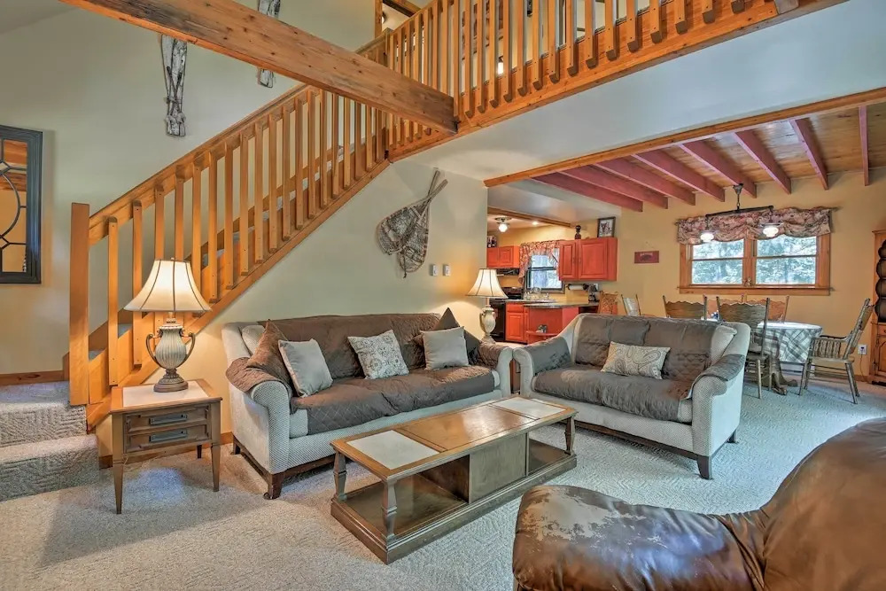 Deck & Big Boulder Views: Lake Harmony House!