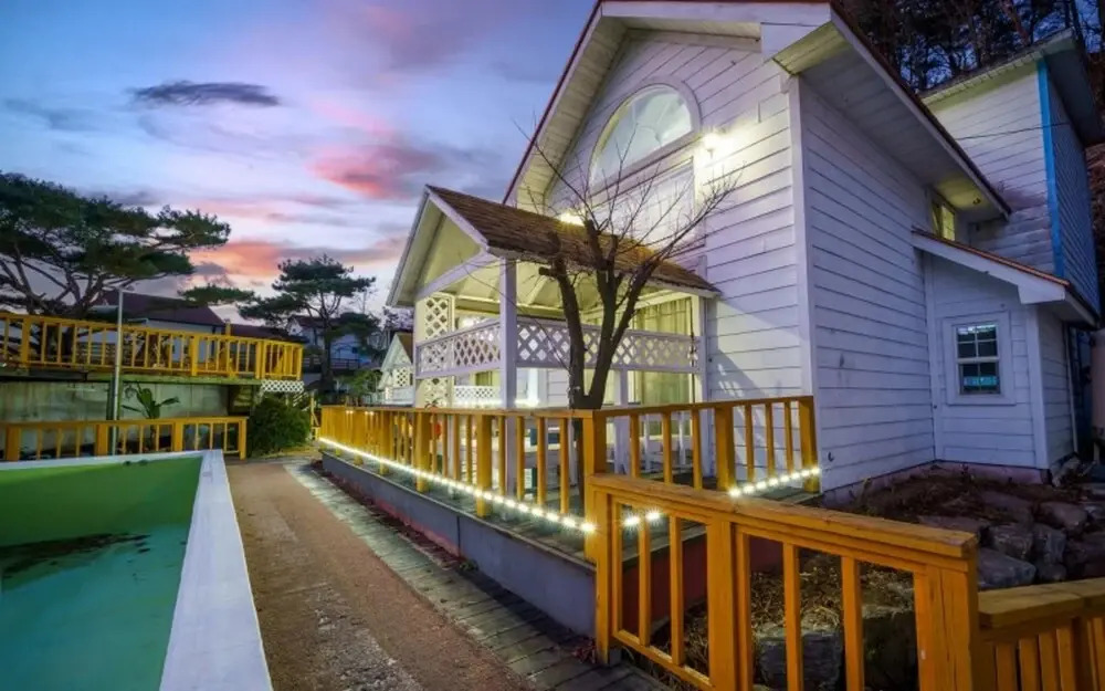 Sanjunghosoo Sanbital Pool Villa